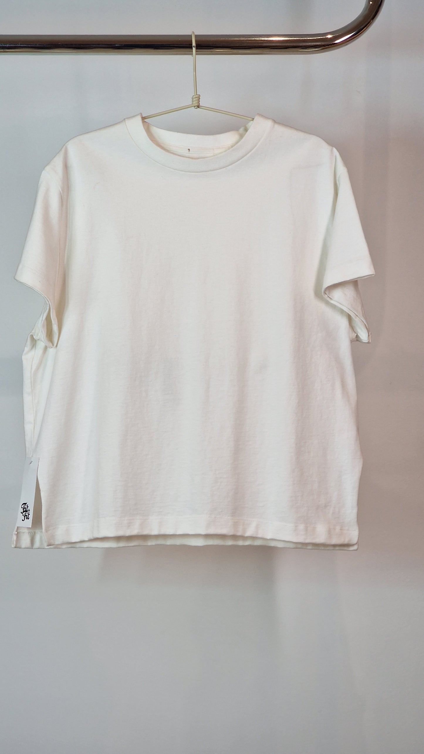 T-Shirt Basic Contorno Com Rachas Laterais