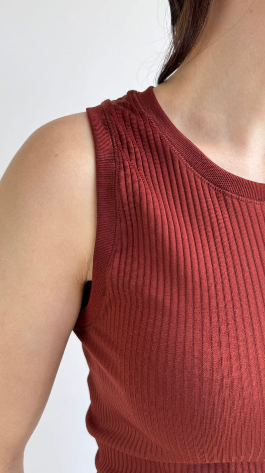 Blusa Cava Canelada Terracota