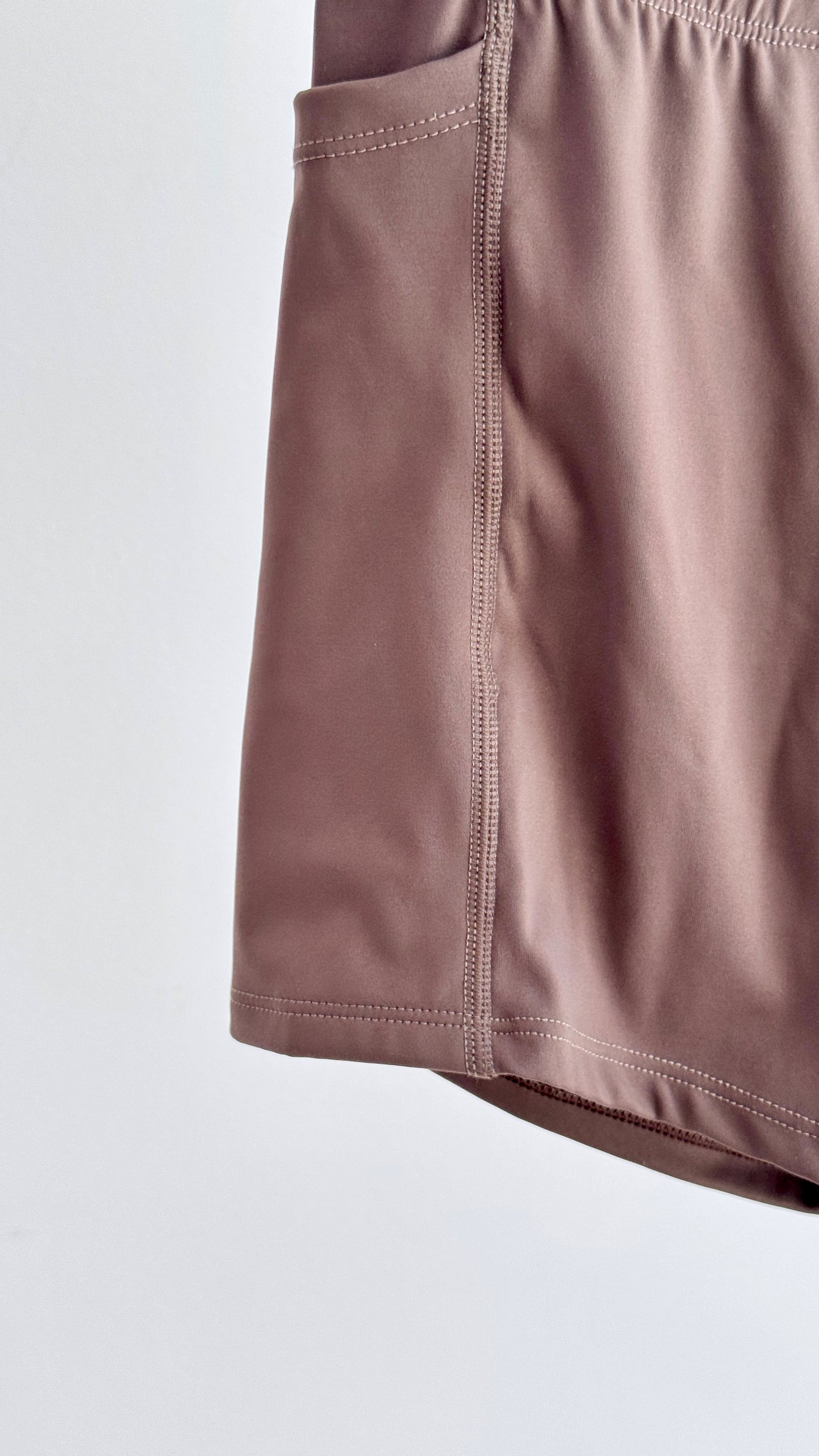 Vestido Clube Mocha Café