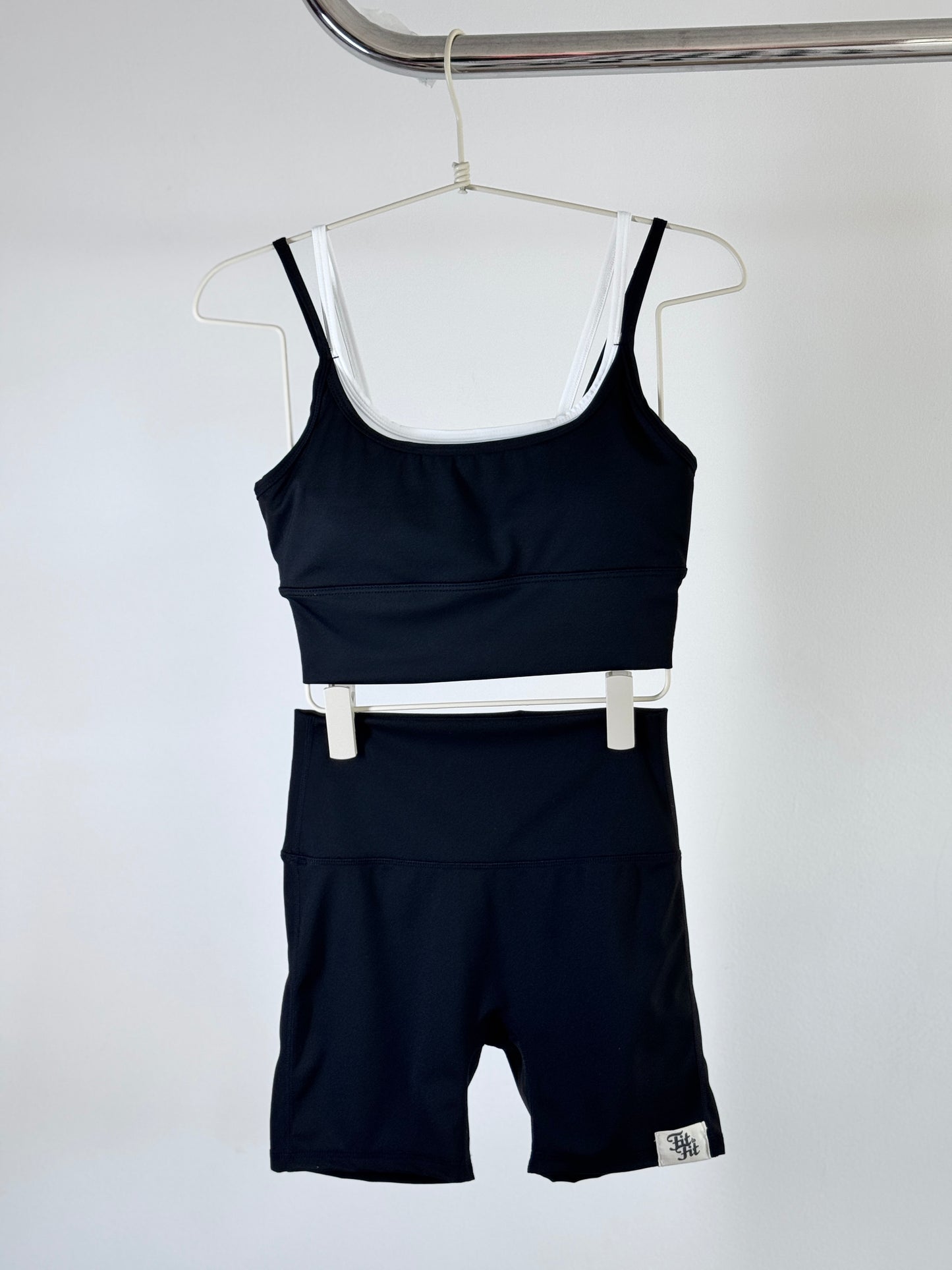 Top Dual Bicolor Preto/Branco