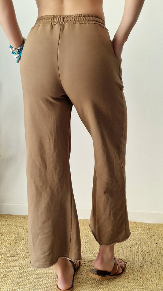 Calças Zen Cropped Camel