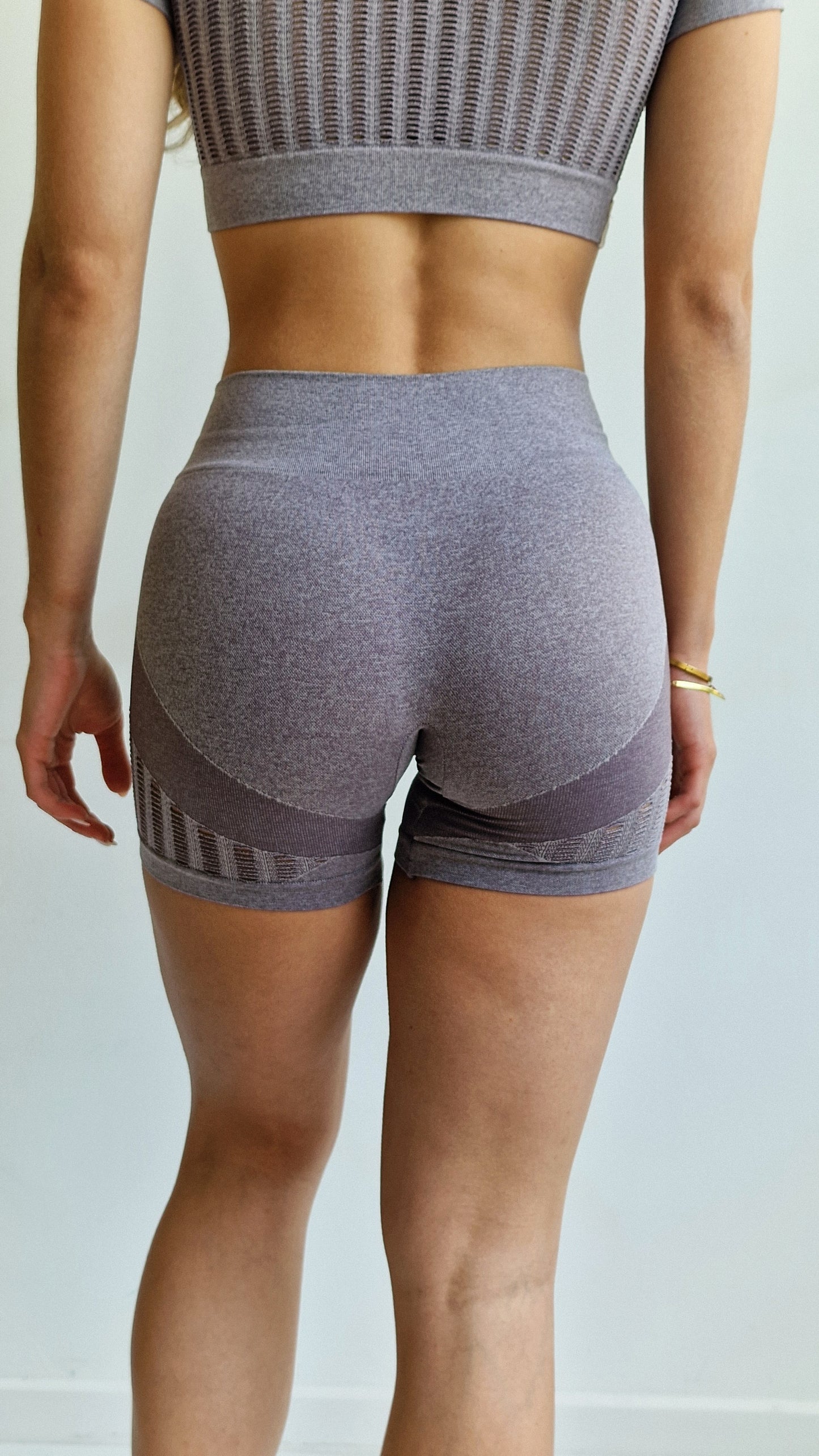 Conjunto Crop + Short Lavanda