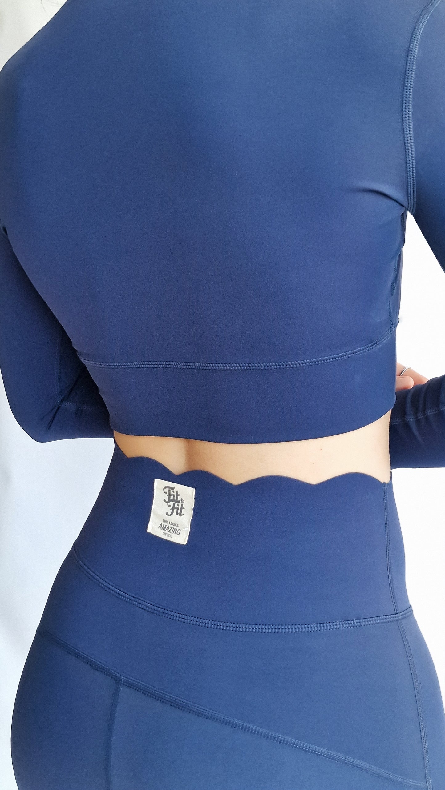 Conjunto Top Scallop & Legging Cintura Alta