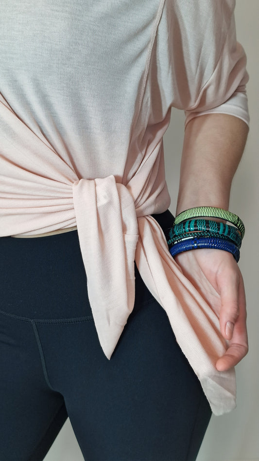 Blusa Comprida Fluida c Abertura Lateral Nude Rosado