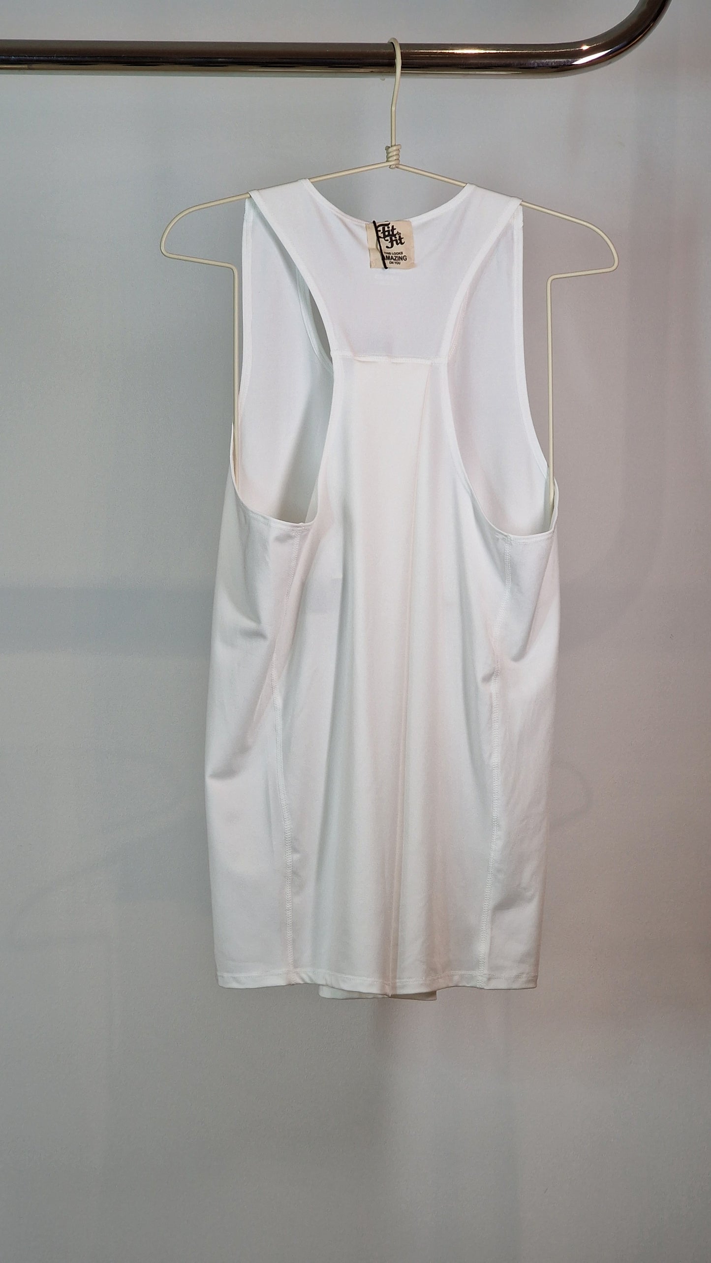 Cava Prega nas Costas Branca