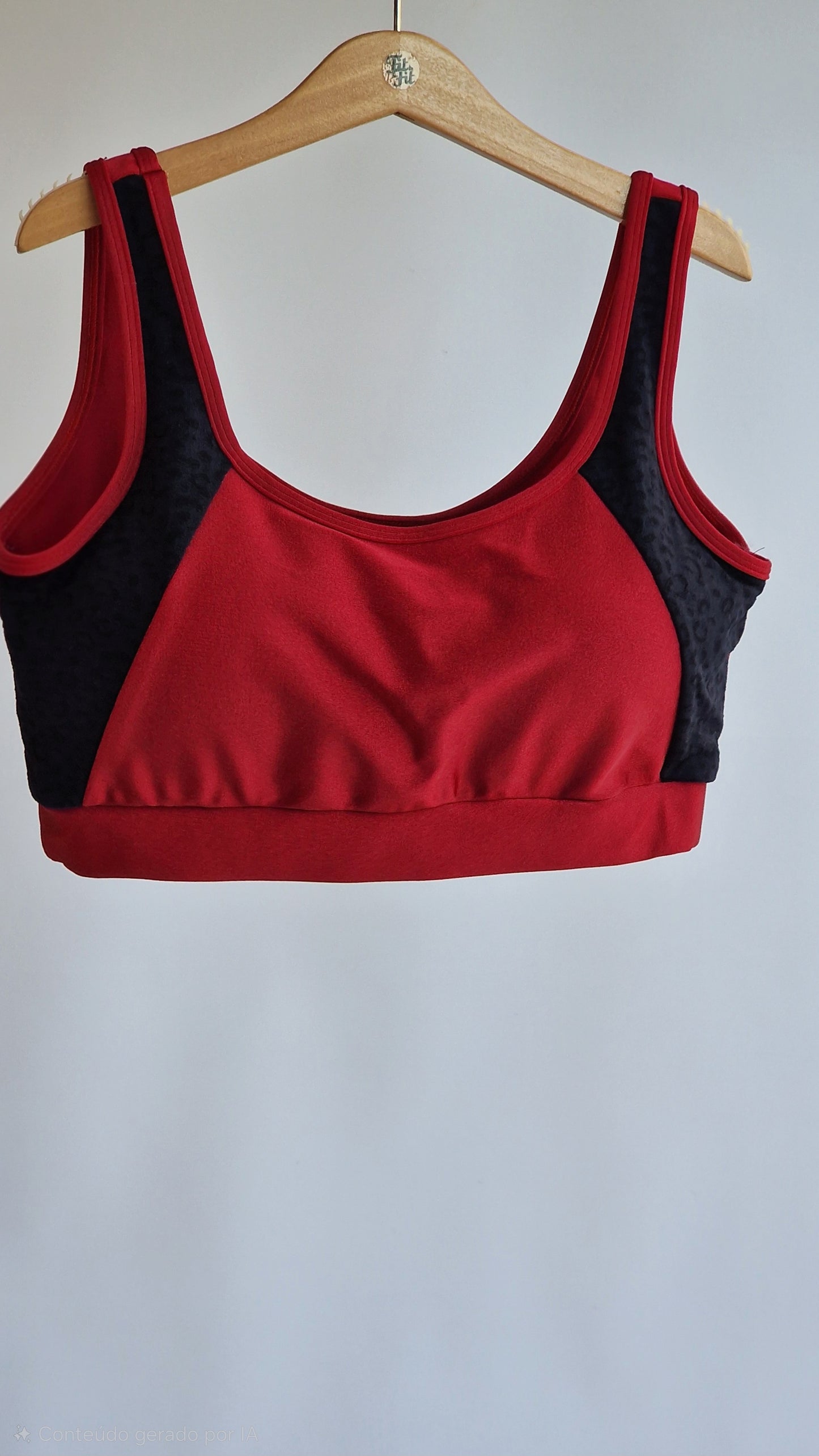 Top Vermelho e preto