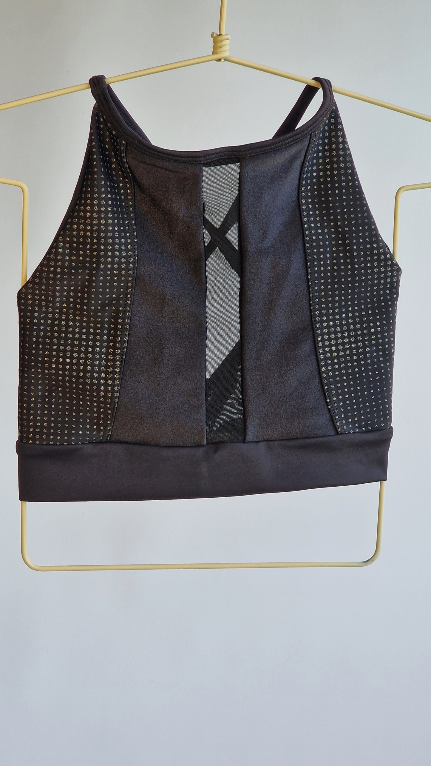 Top Preto com Tule e Bolinhas Cinza