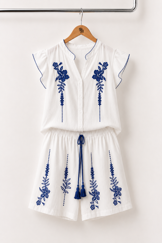 Conjunto Bordado Azul com Calções