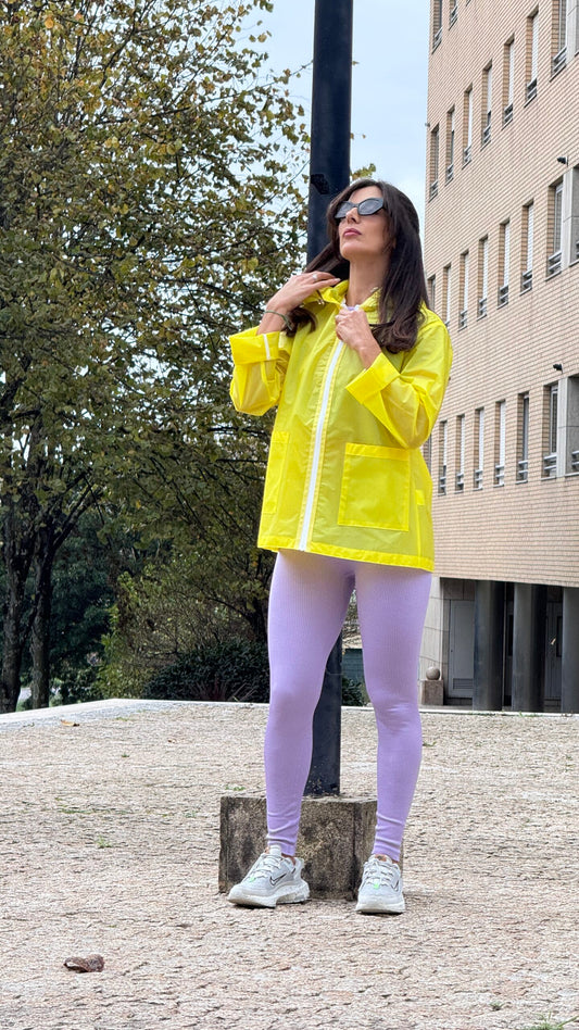 Capa de Chuva Amarela