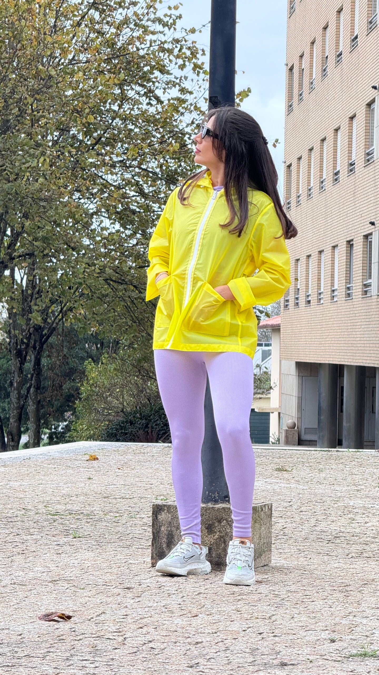 Capa de Chuva Amarela