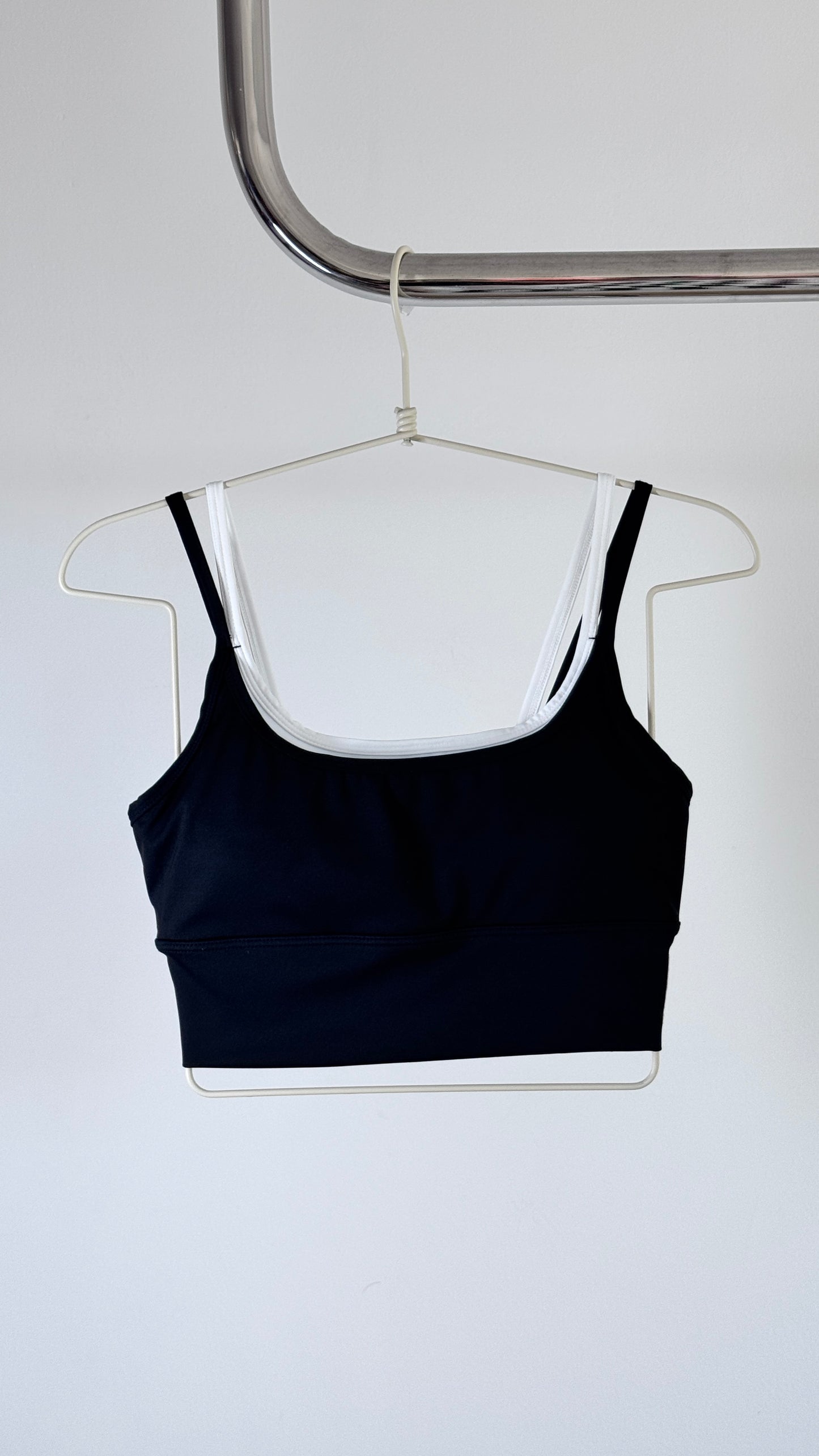 Top Dual Bicolor Preto/Branco
