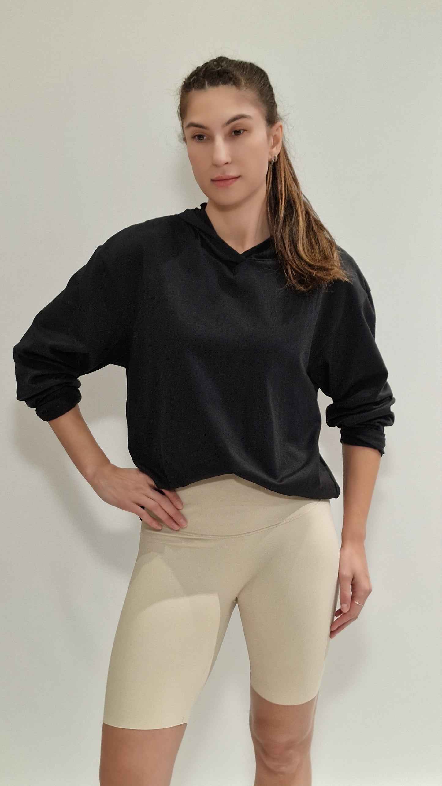 Sweatshirt Oversized com Capuz Preto