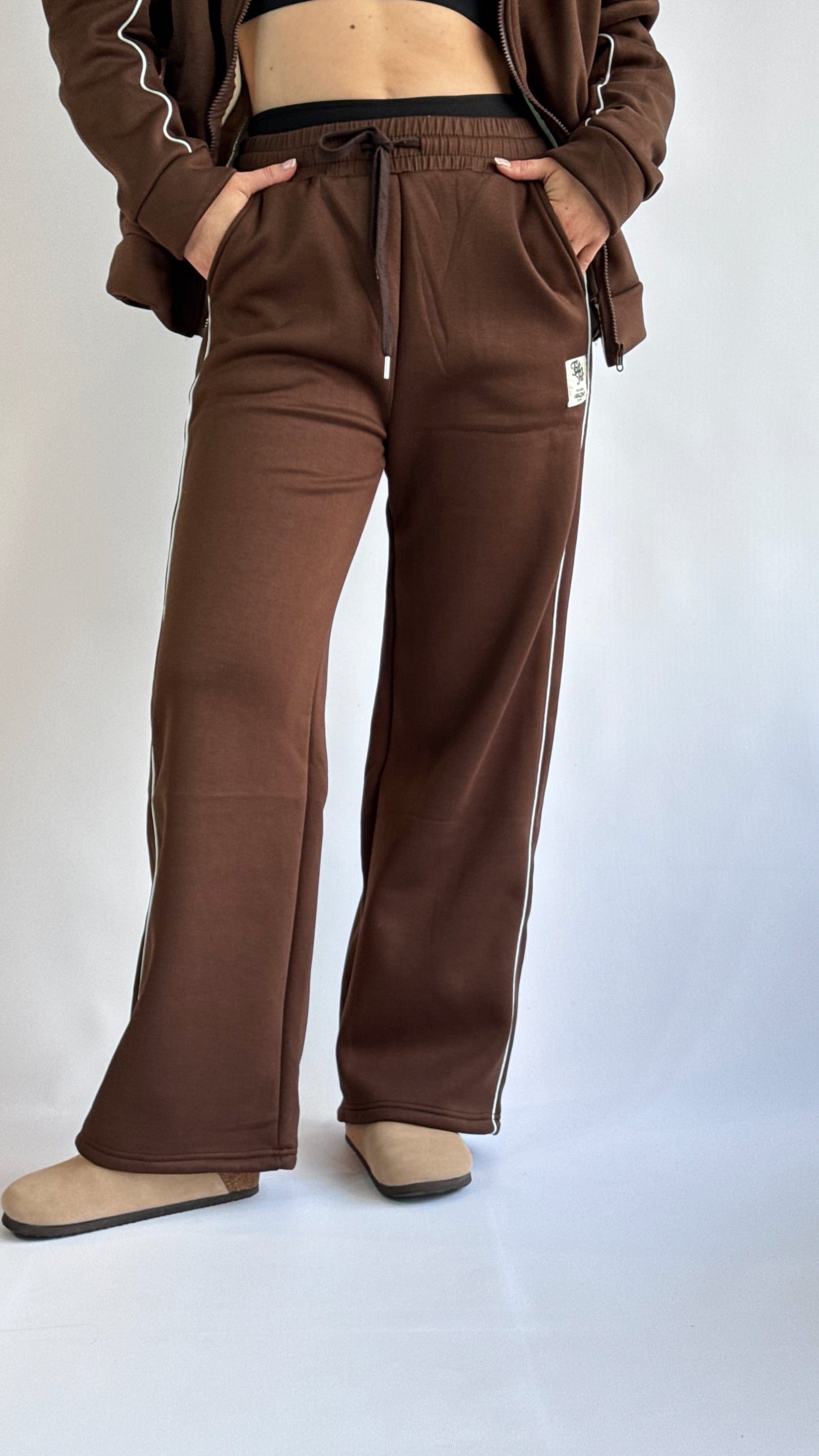 Conjunto Lounge cardado castanho