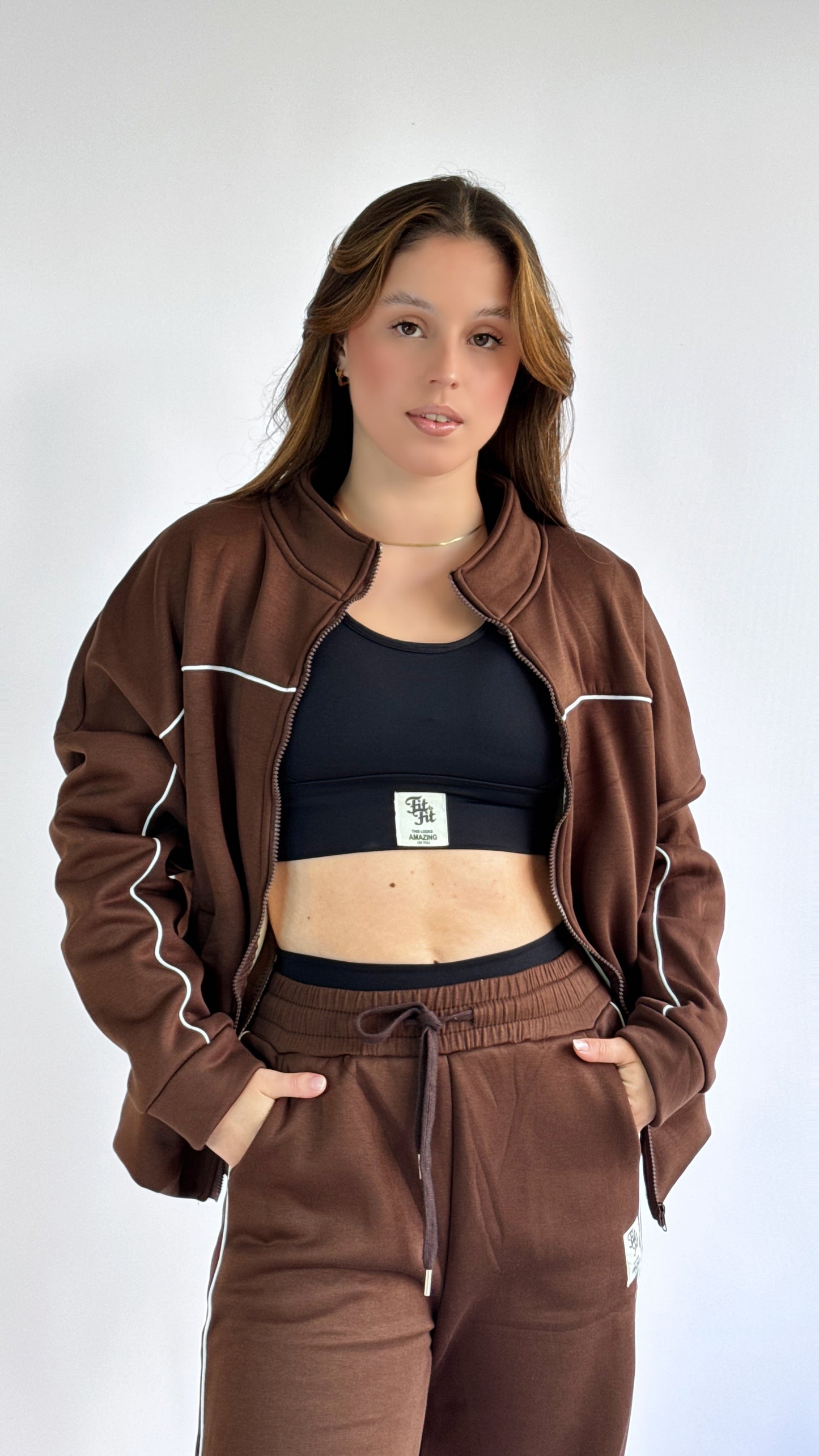 Conjunto Lounge cardado castanho