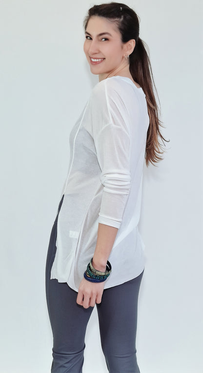 Blusa Comprida Fluida c Abertura Lateral Branca