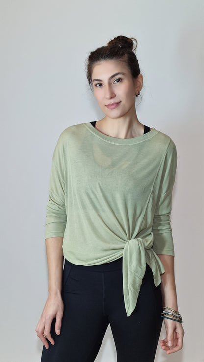 Blusa Comprida Fluida c Abertura Lateral Verde Sálvia