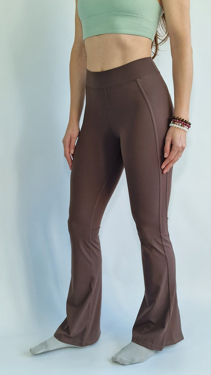 Leggings Flare com Aberturas Laterais Castanho