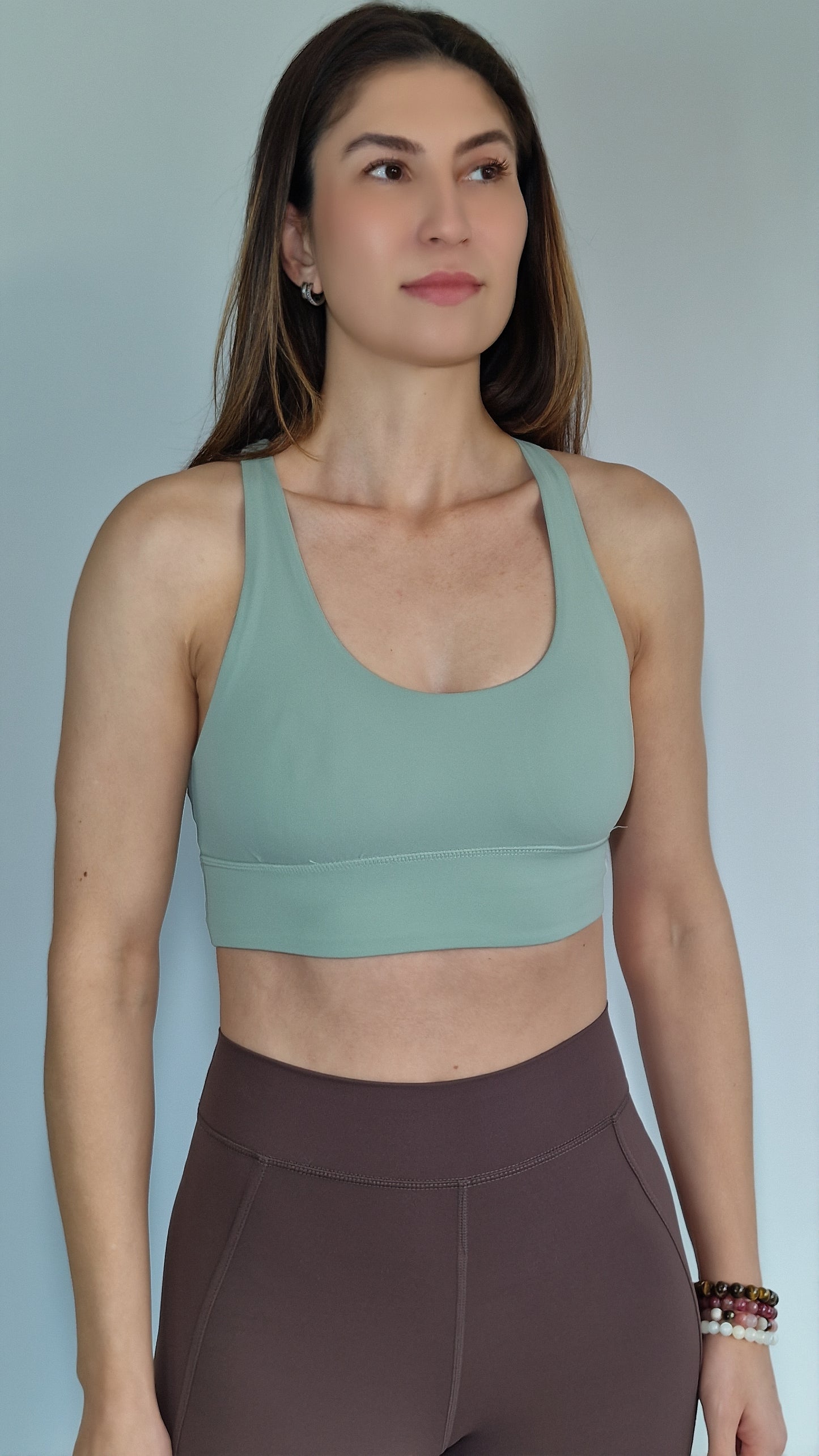 Top Alças Finas nas Costas e Decote Redondo a Frente Verde Sálvia