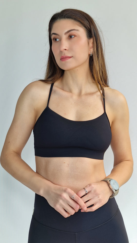 Top com Alcas em Y Preto