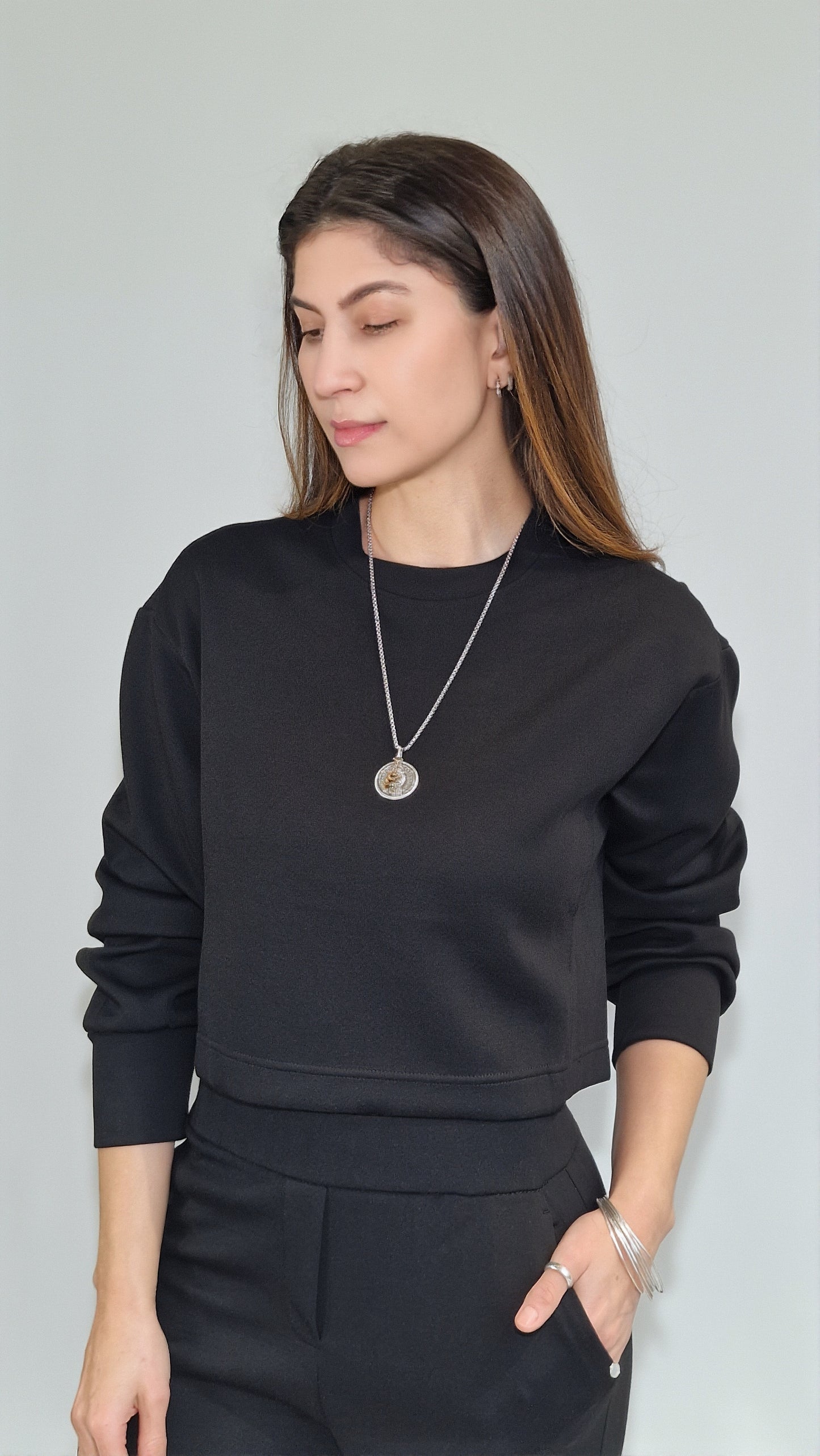 Sweater Cropped Preta