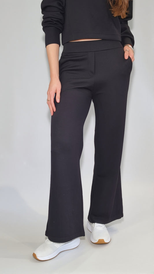 Calças Cós Liso Preto