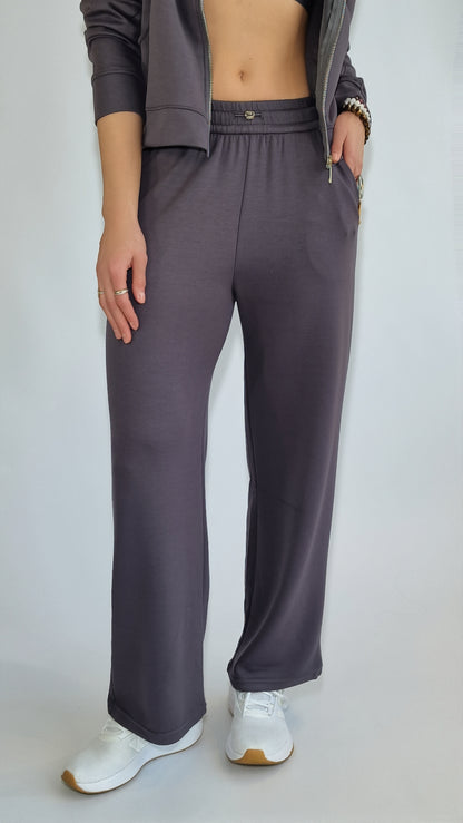 Calças Retas Com Cós Ajustável Cinza Grafite