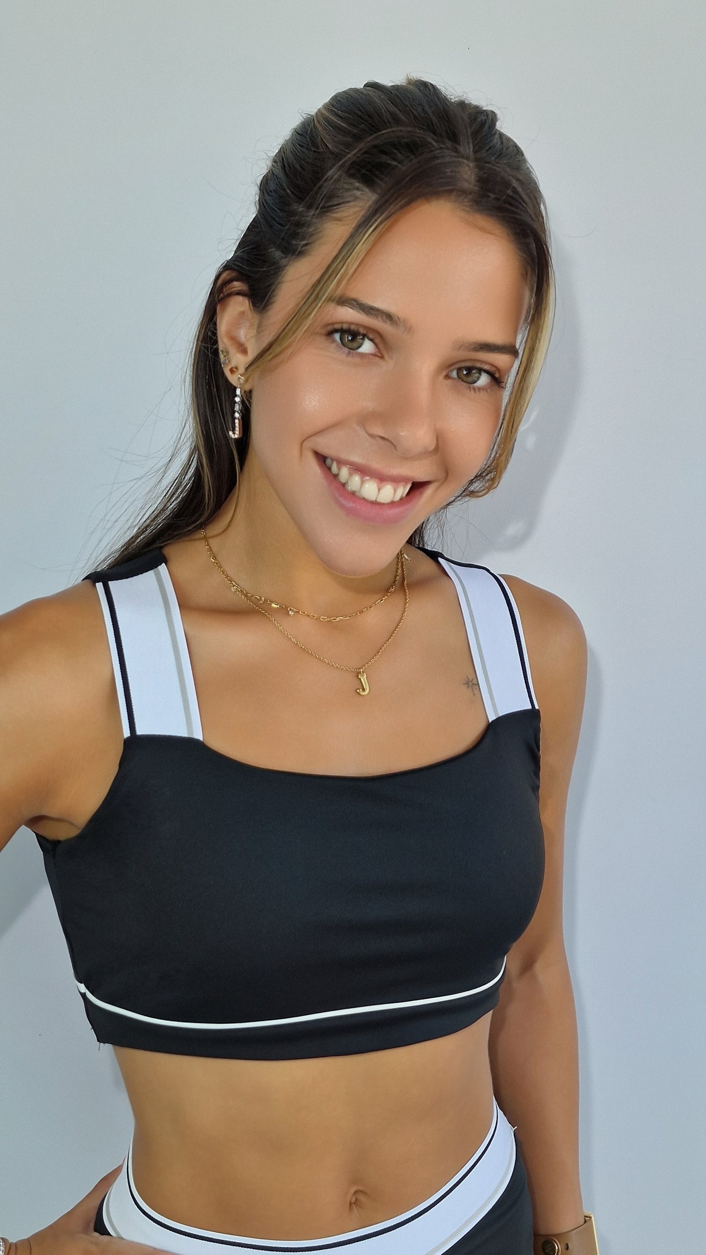 Conjunto Smash Saia-Short & Top Preto