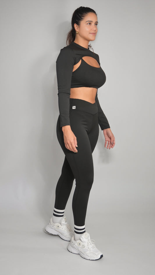 Total Look- Manguito Top e Legging Trespasse Preto